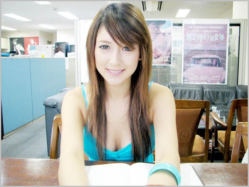 magazine-models (123)